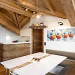 Magnifique Contemporain A 1850, 3 Chambres, Sauna, Parking - Fr-1-564-35 *