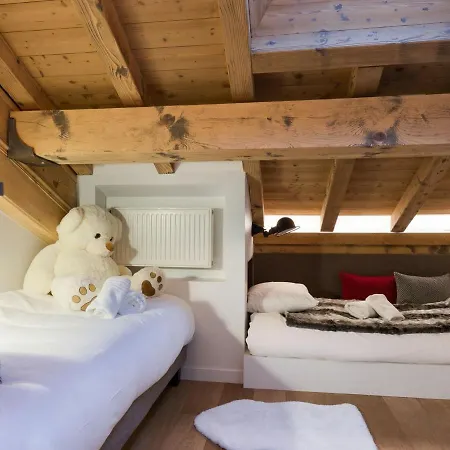 Contemporain Avec Sauna, Cheminee Et Parking Au Centre De 1850 - Fr-1-564-35 * Courchevel